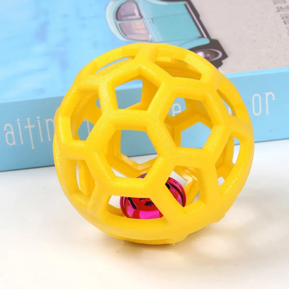 Jingle Ball Hundespielzeug – Springender TPR Hohlball mit Glocke | Interaktives Kauspielzeug für Kleine & Große Hunde (CE Zertifiziert)